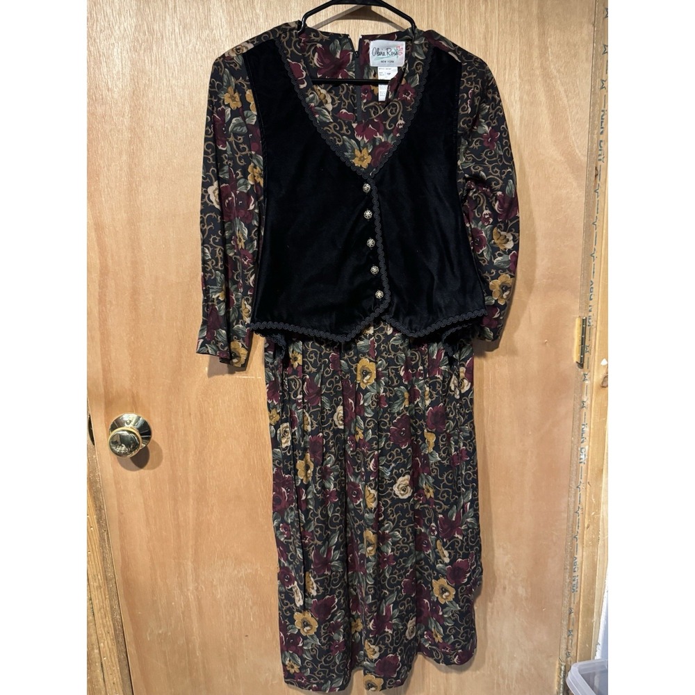 Women's Olivia Rose Vintage  Floral  Dress w/ Velvet Vest Size 10p Cottage Core